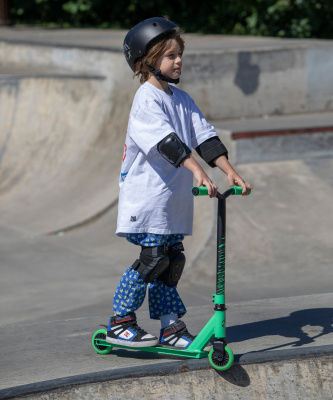 БЕЗ УПАКОВКИ Самокат трюковый Ivy Green 100 мм