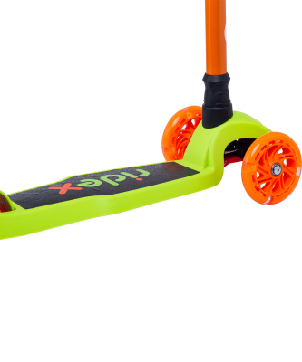 БЕЗ УПАКОВКИ Самокат 3-колесный Chip, 120/80 мм, оранжевый/зеленый